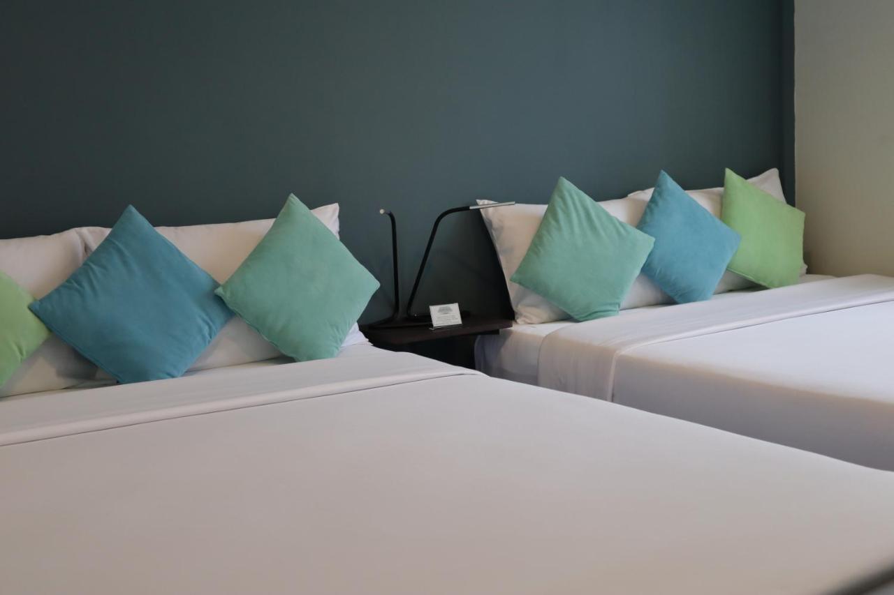 Baan Wangderm Hotel Bangkok Esterno foto