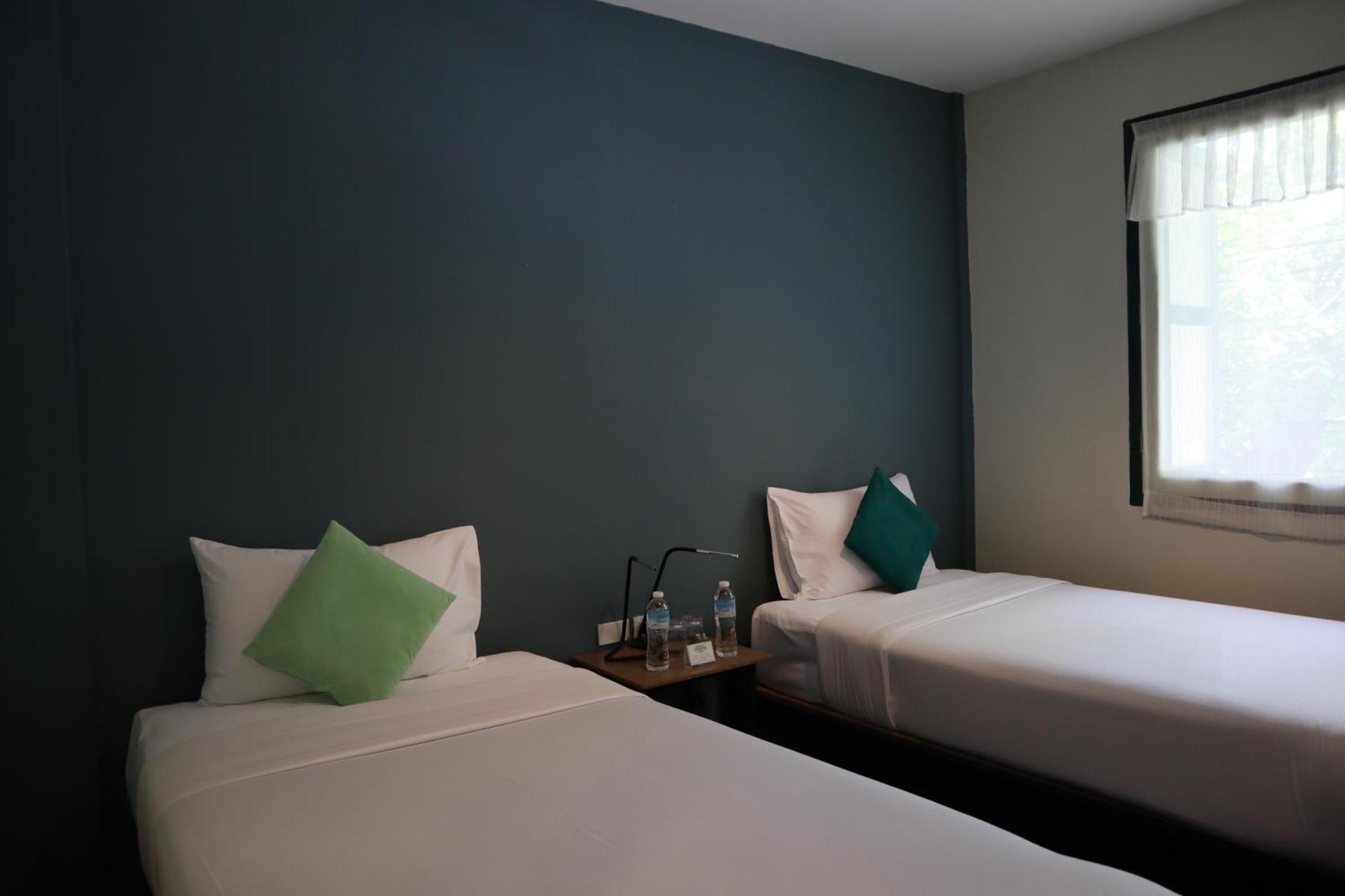 Baan Wangderm Hotel Bangkok Esterno foto